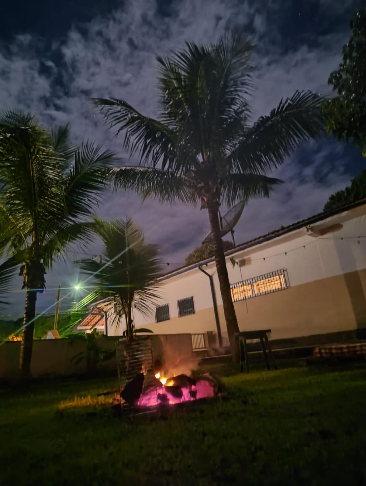 Villa Casa Com Quadra De Areia Boraceia Sao Sebastiao Exterior foto